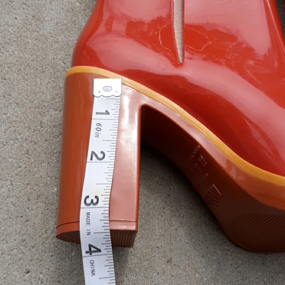 Melissa Sz 6 Plastic Orange Chunky Heel Boots - Picture 9 of 16
